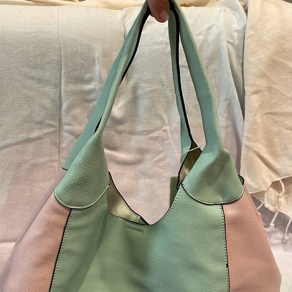 NWOT - Pastel green/purple/pink soft vegan leather purpose with accessory bag - Picture 6 of 13